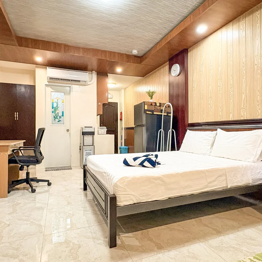 Deluxe Studio Room