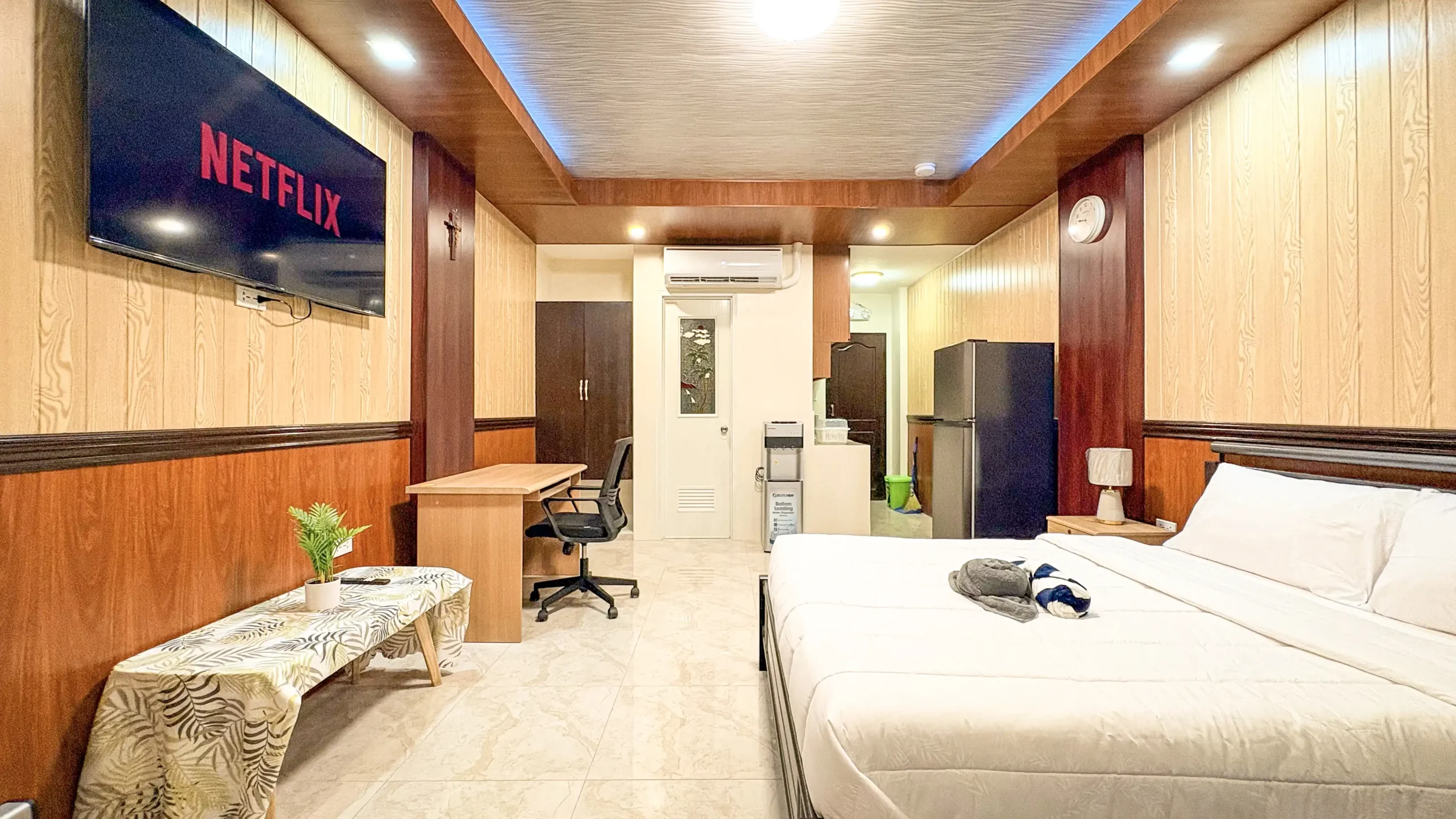 Deluxe Studio Room
